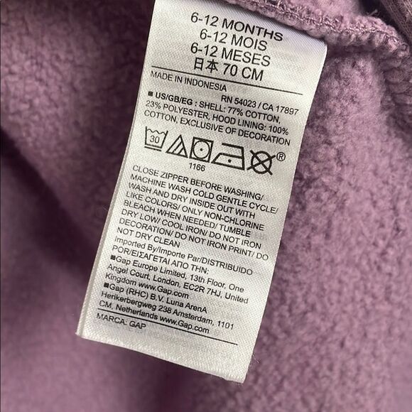 ❤️Two footies GAP Purple and dog One Piece with Hood 6-12months - Picture 11 of 14